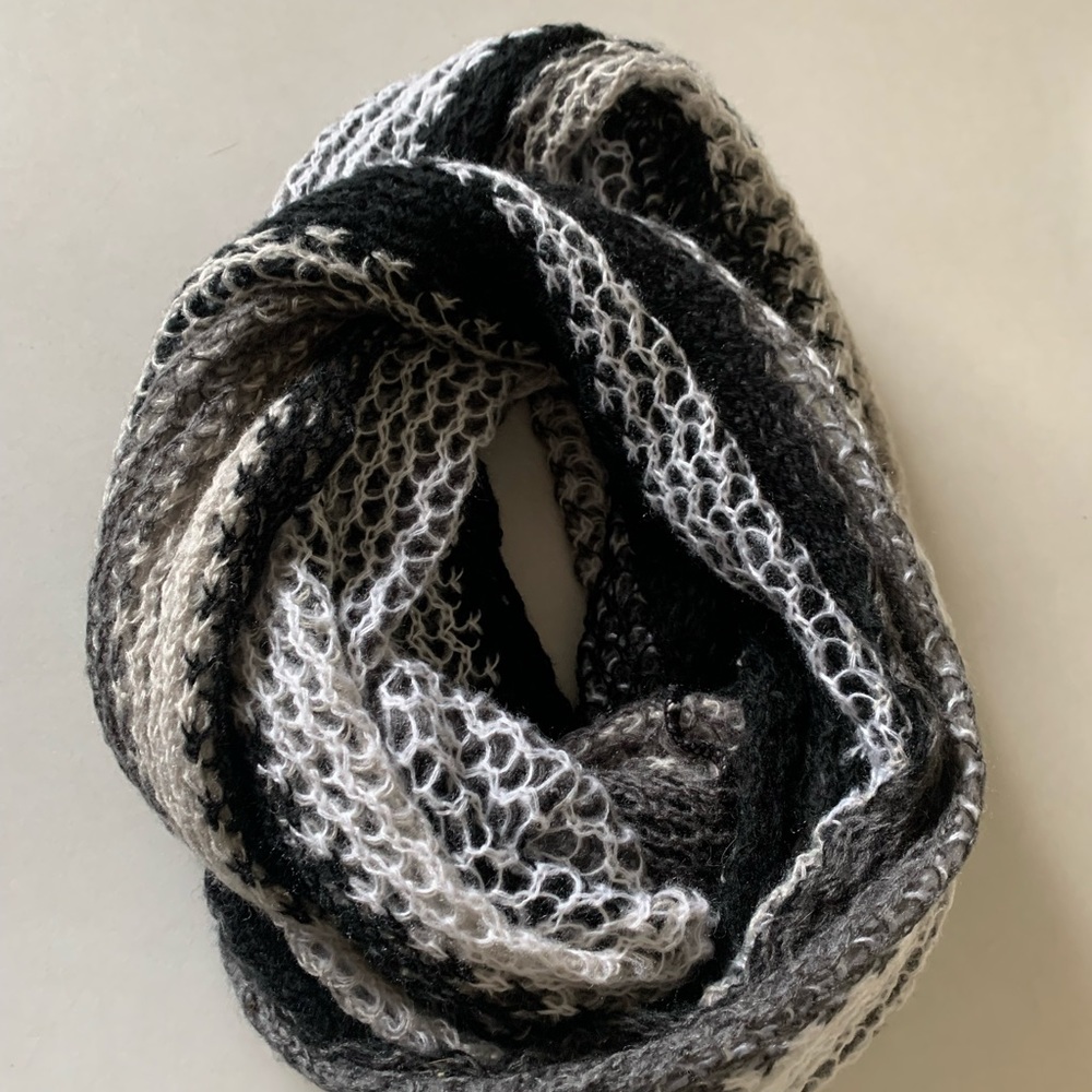 Infinity Scarf - Picture 3 of 3